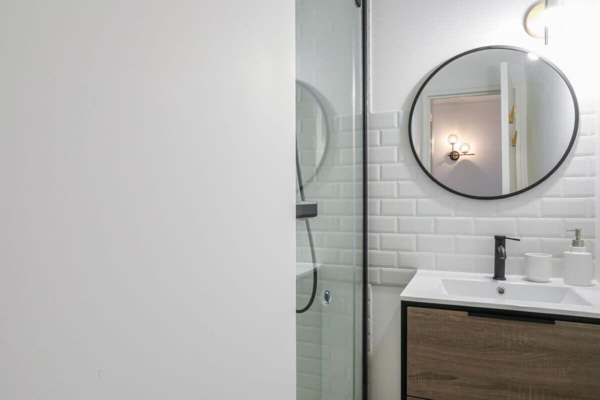 Appart'Hotel Luminous Vue Seine- Paris 15Min Жувізі-сюр-Орж Екстер'єр фото