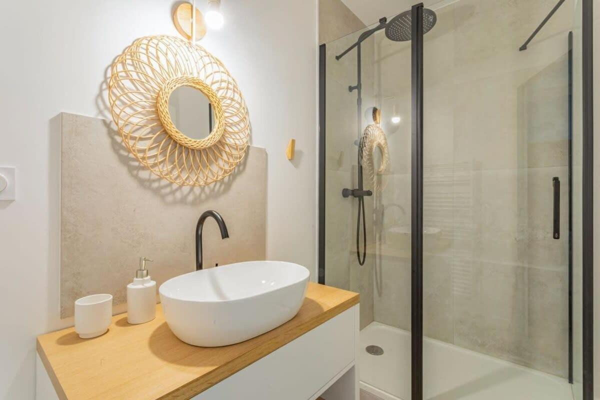 Appart'Hotel Luminous Vue Seine- Paris 15Min Жувізі-сюр-Орж Екстер'єр фото